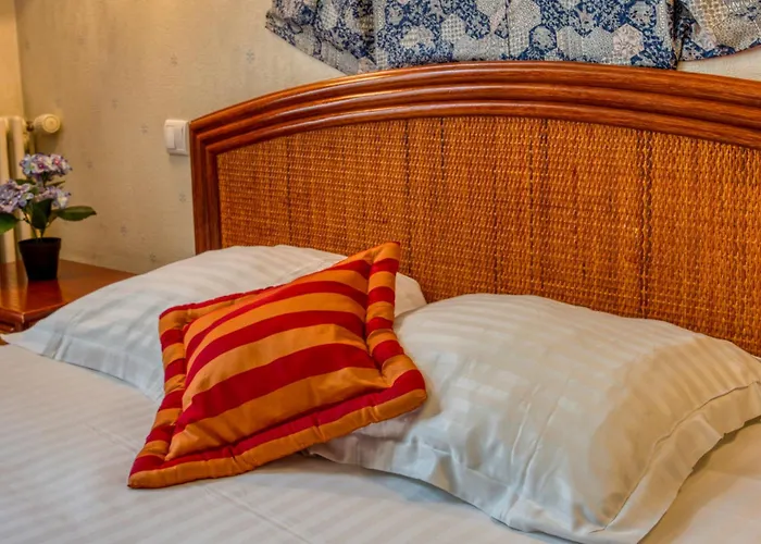 Noreli Bed & Breakfast 3*